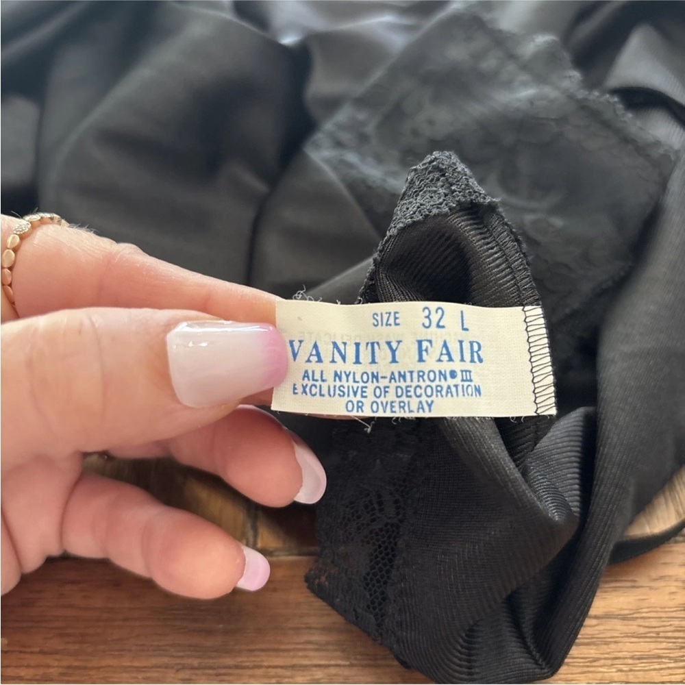 Vintage Vanity Fair Full Slip Dress Size 32L Black Nylon Lace Trim Lingerie USA - Picture 8 of 9
